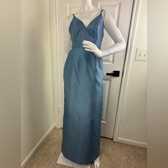 LULA KATE HENLEY FLOOR-LENGTH BRIDESMAID DRESS Size 2. #197 - Picture 3 of 15